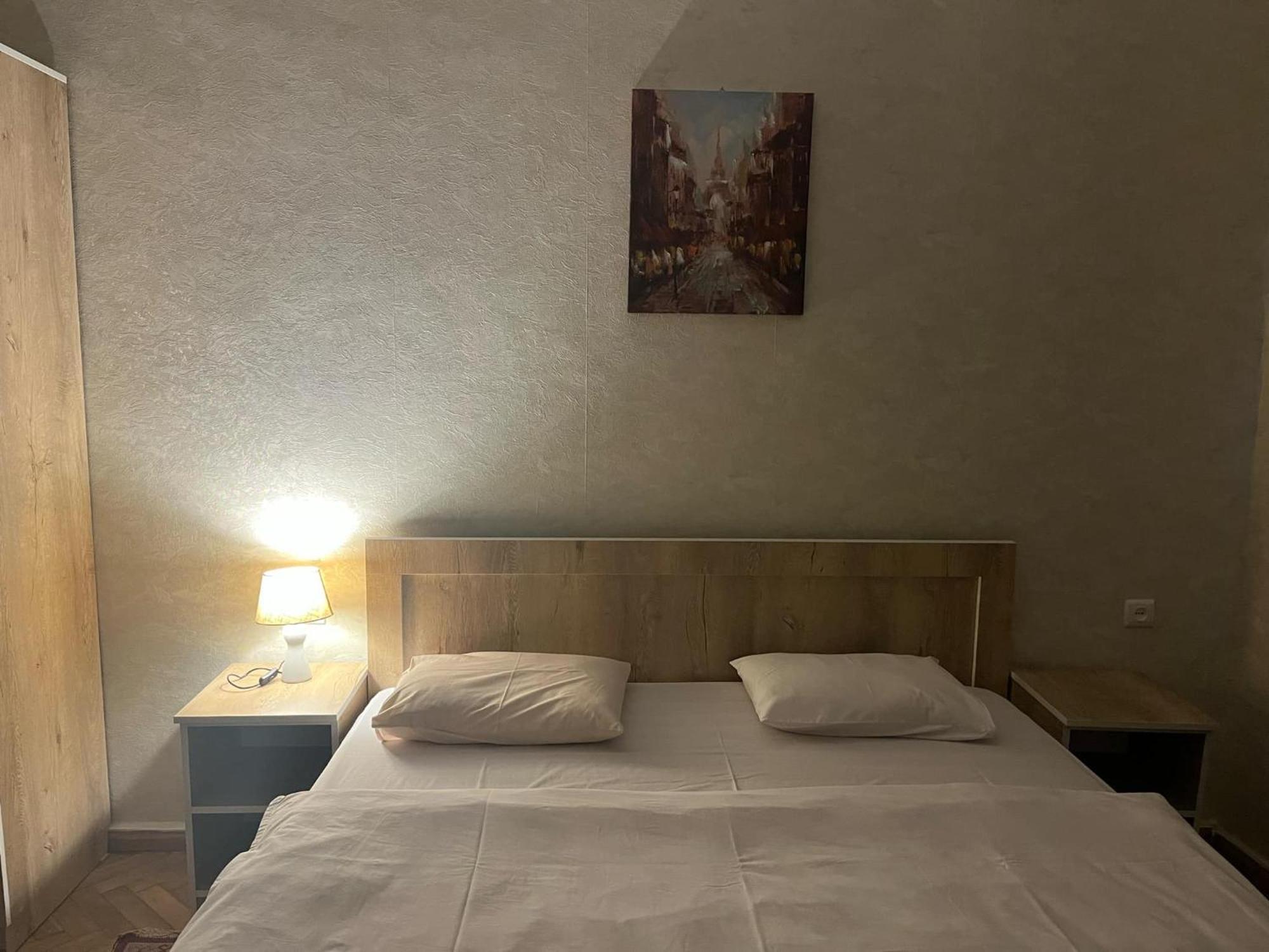 Appartamento Vake Tbilisi Esterno foto